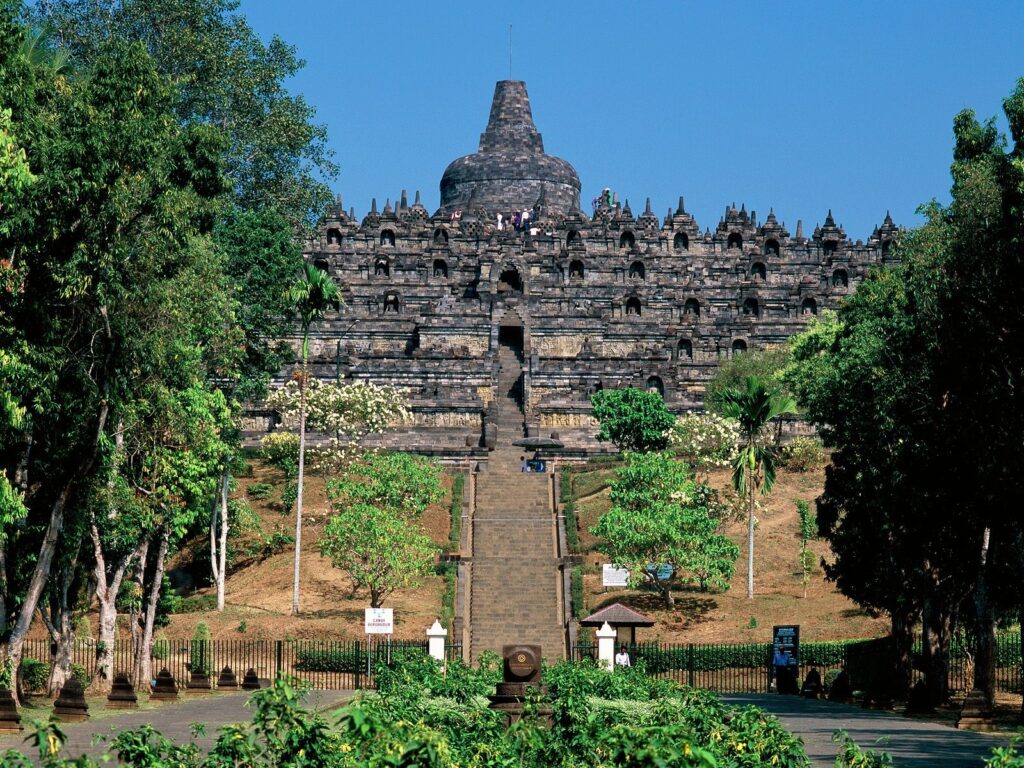 Borobudur Temple Indonesia Tourism Picture Wallpapers