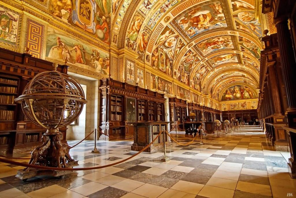 Incredible Interior Pictures Of Royal Palace Of Madrid In Spain