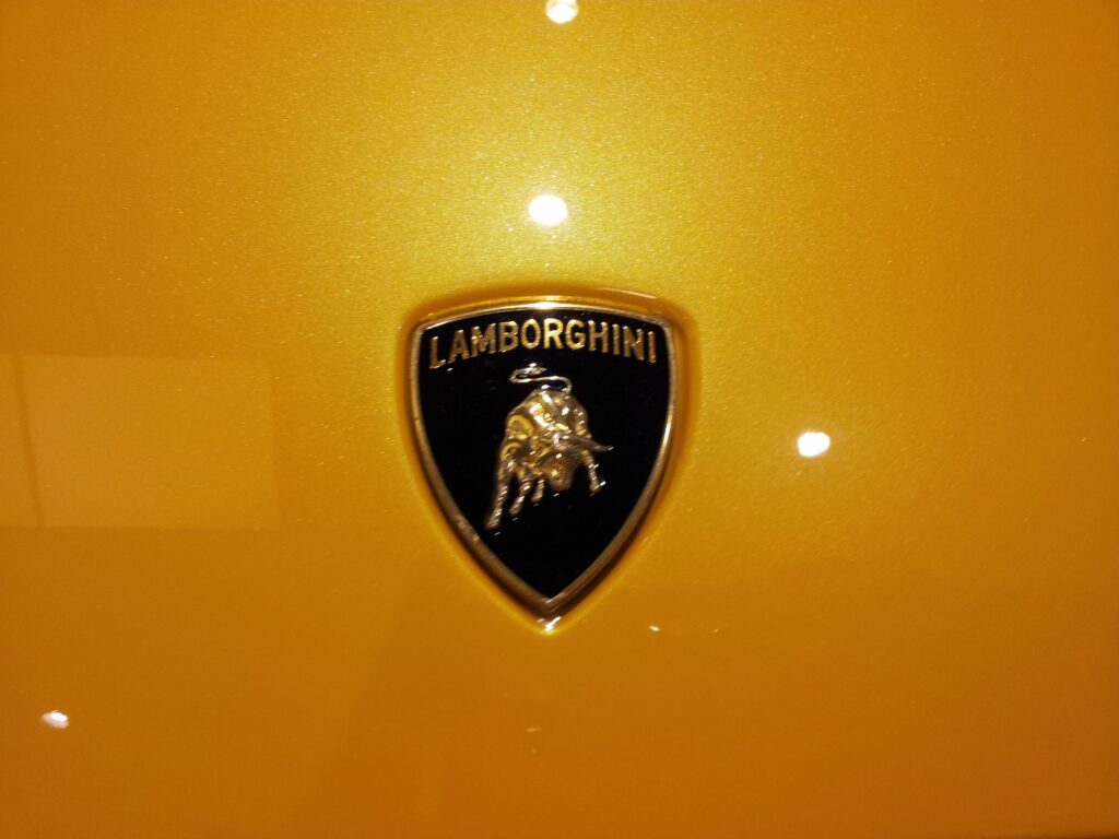 Wallpapers For – Lamborghini Logo 2K Wallpapers