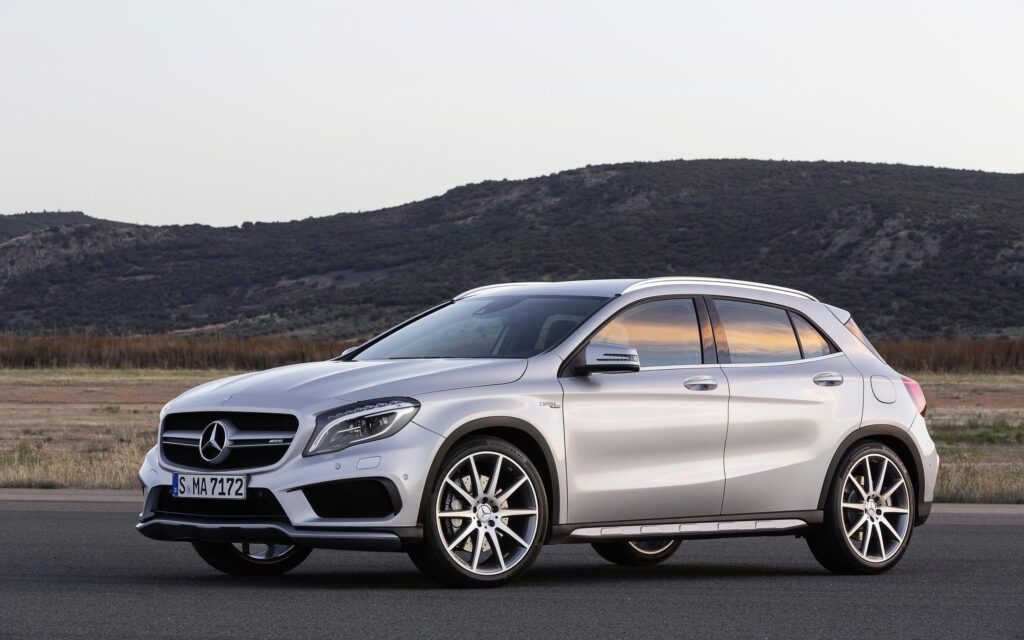 Mercedes Benz GLA