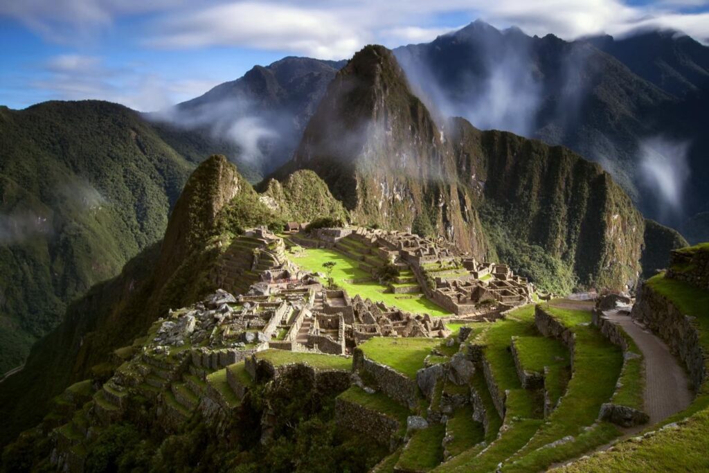 Download 2K Machu Picchu desk 4K wallpapers ID for free