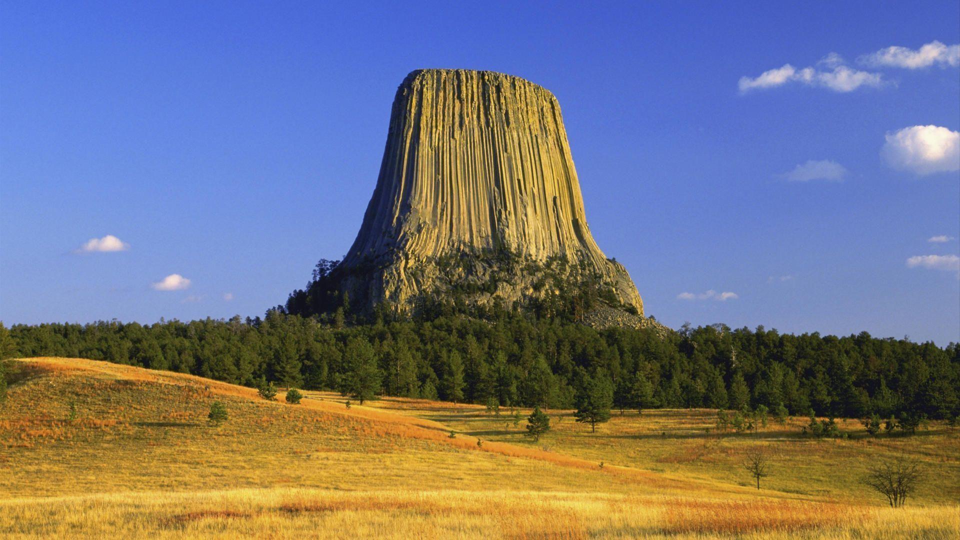 Devils Tower, Wyoming 2K Wallpapers and Backgrounds Wallpaper