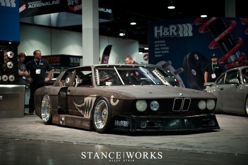 This Rusty Old BMW E Series Is Actually a Race Car