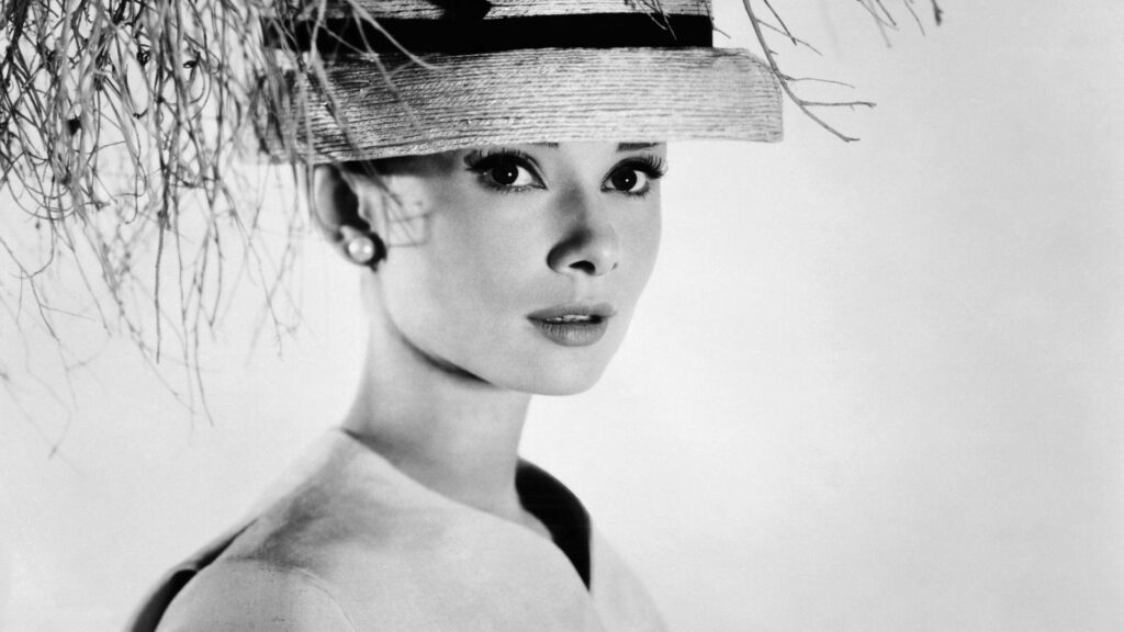 Download Free Audrey Hepburn Backgrounds