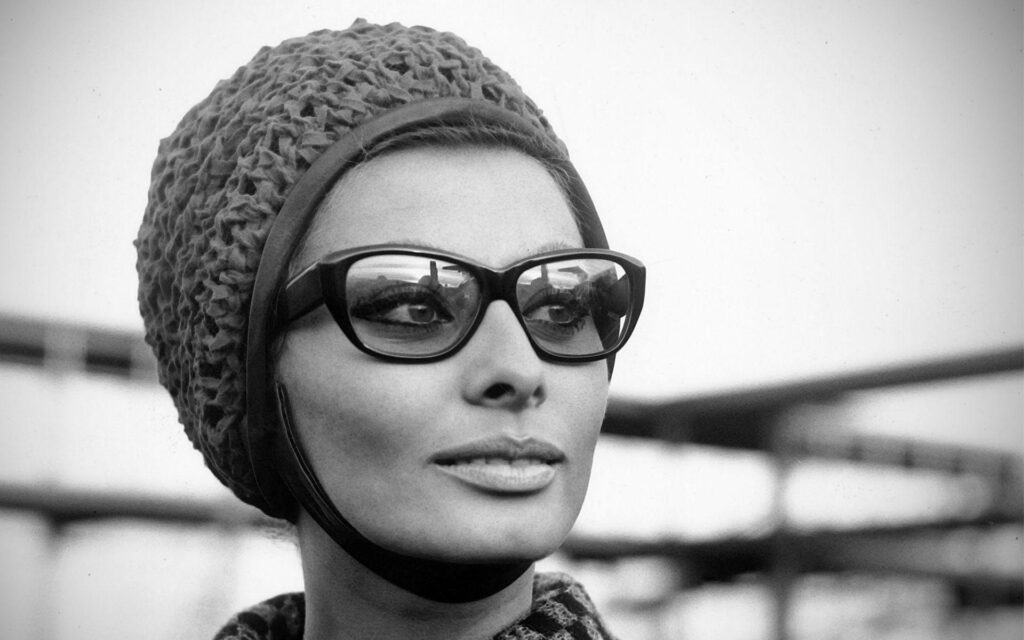 Sophia Loren 2K Wallpapers
