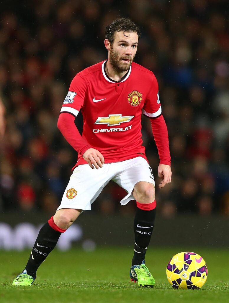 Juan Mata says it&a privilege to play alongside Wayne Rooney