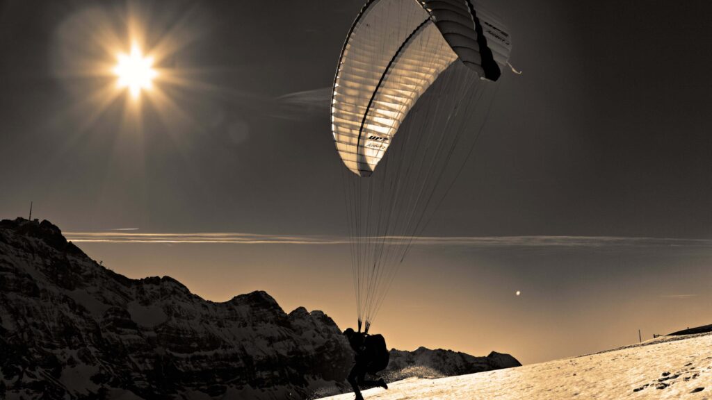 Paragliding