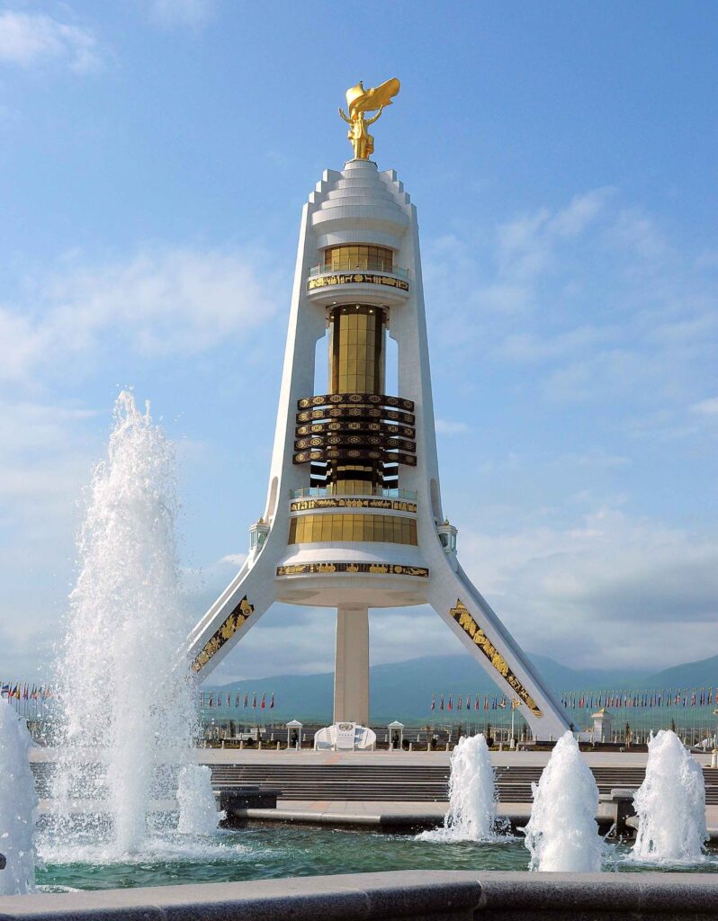 Uch Ayak Freedom Tower City Turkmenistan wallpapers and Wallpaper