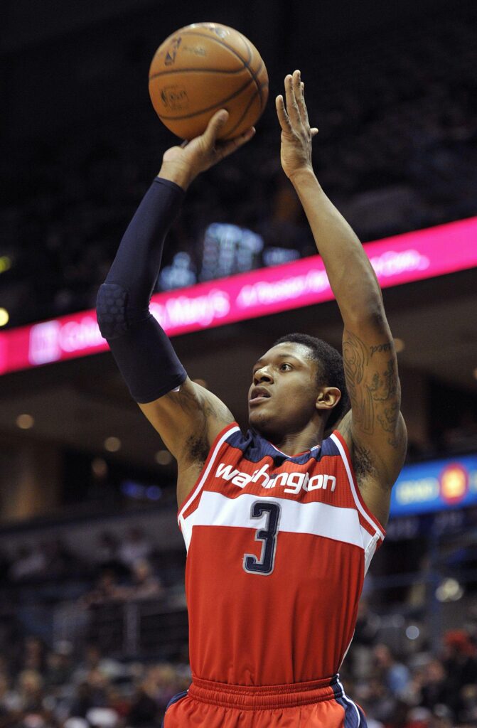 Bradley Beal shoots Wizards past Bucks for rare road win
