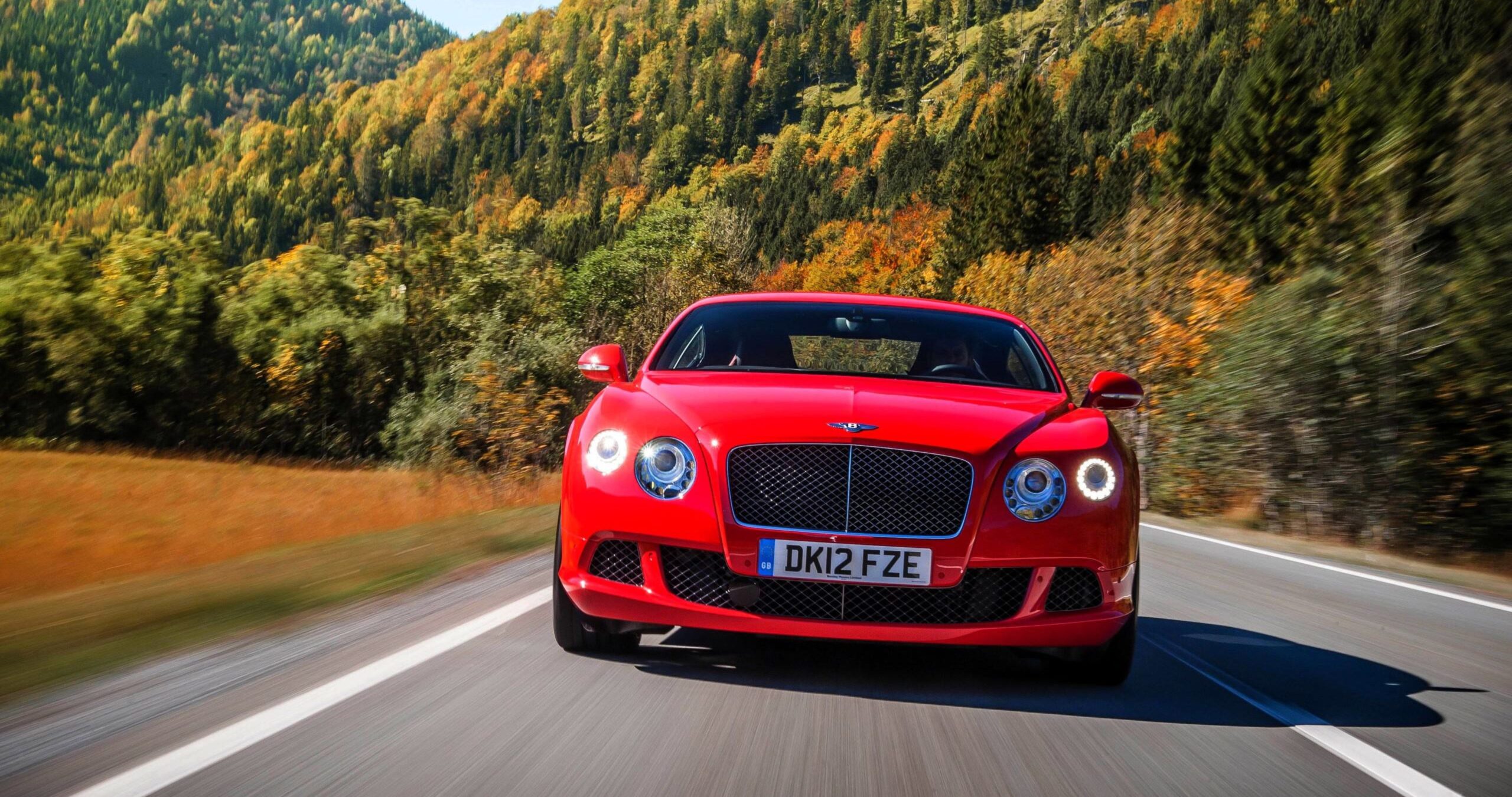 Bentley continental gt red k ultra 2K wallpapers