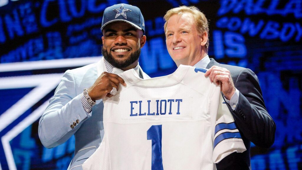 Cowboys thinking Super Bowl with Ezekiel Elliott selection