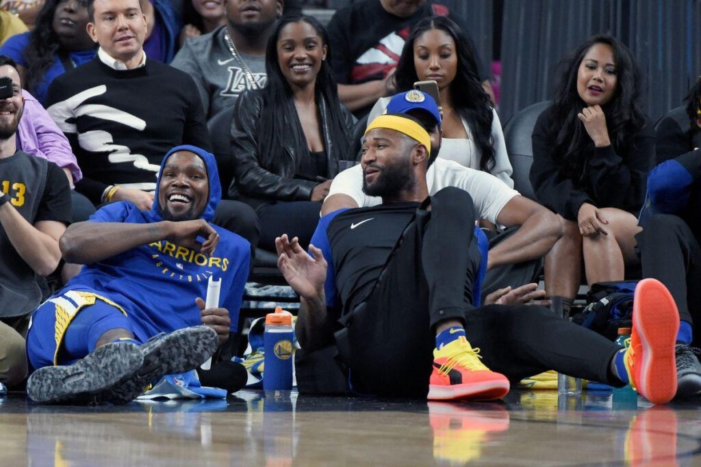 Video Warriors DeMarcus Cousins dunked on Kevin Durant in practice