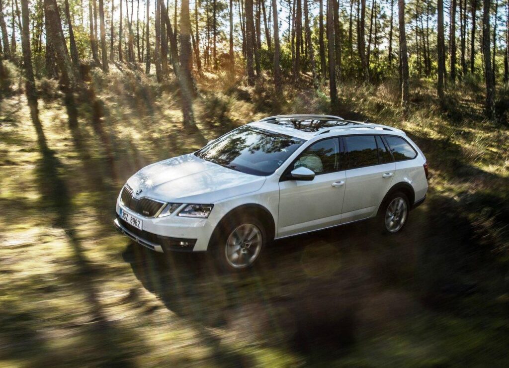 Skoda Octavia Scout Wallpapers Pictures