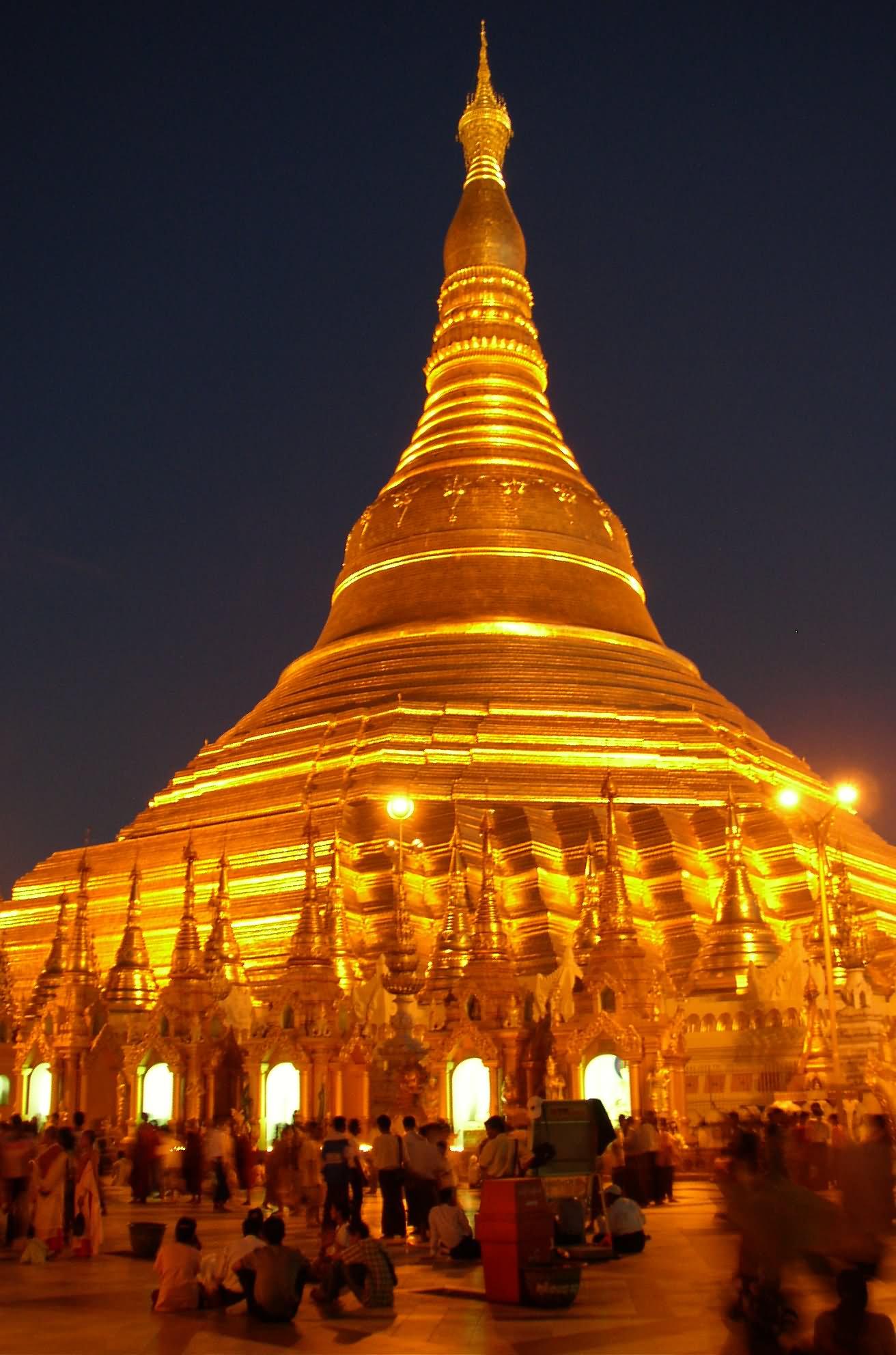 Most Beautiful Shwedagon Pagoda, Myanmar Pictures And Photos