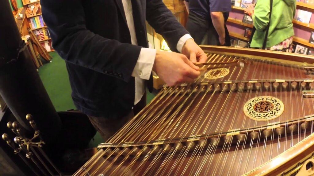 Amazing Hammered Dulcimer Musician