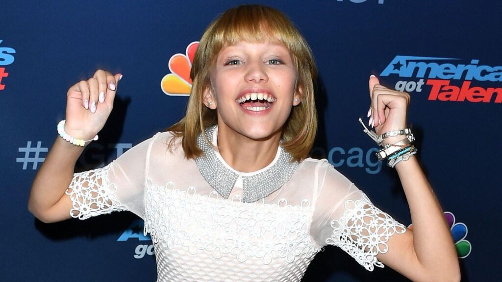 America’s Perfectly Imperfect Star Grace Vanderwaal