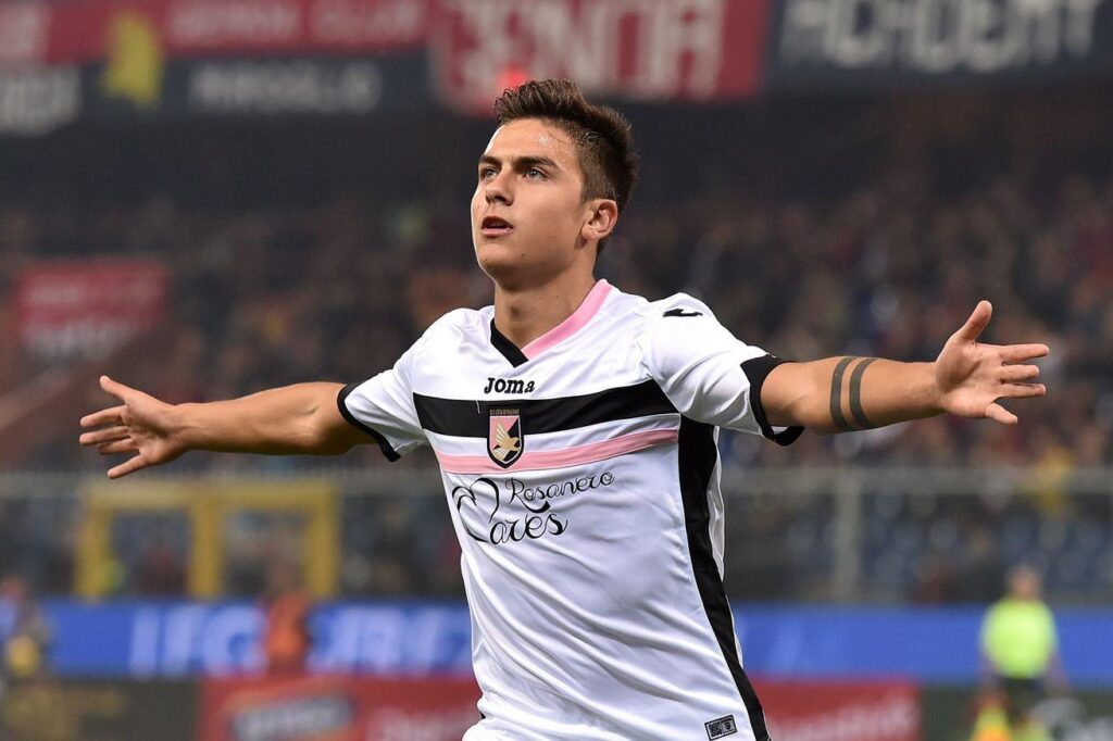 Paulo Dybala wants to play for Barcelona SO BAD that he&almost