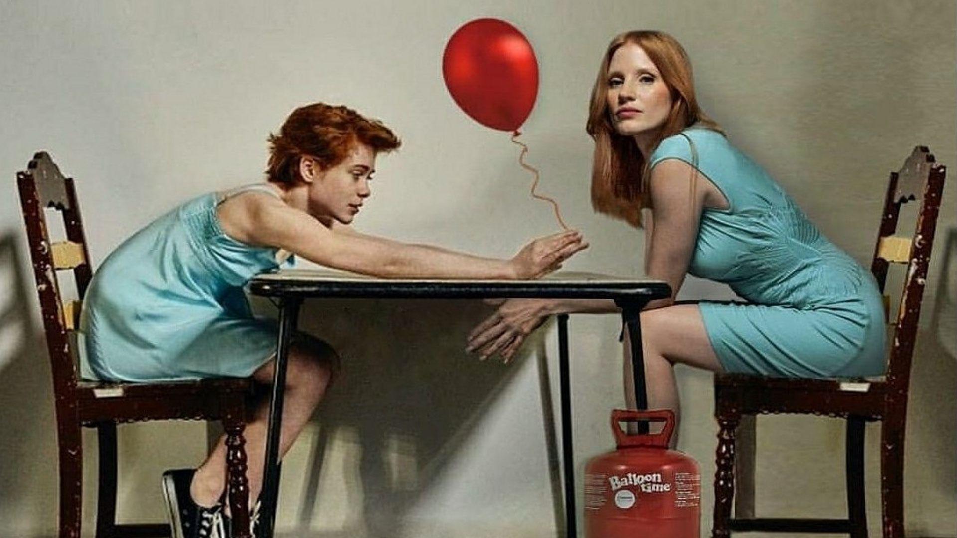 New IT CHAPTER Photo Features Young Beverly Passing The Red