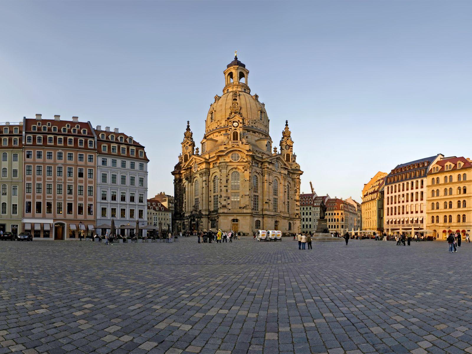 Frauenkirche Dresden 2K Wallpaper, Backgrounds Wallpaper