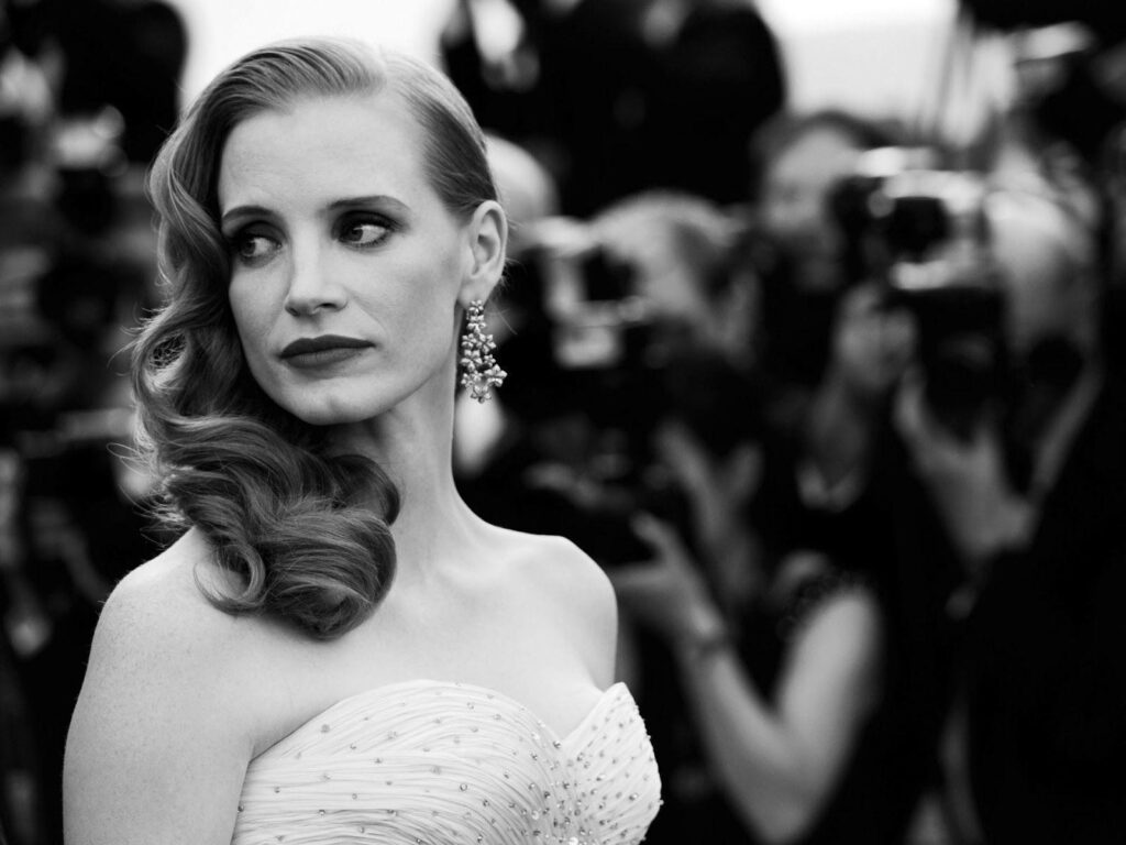 Monochrome Jessica Chastain Wallpapers