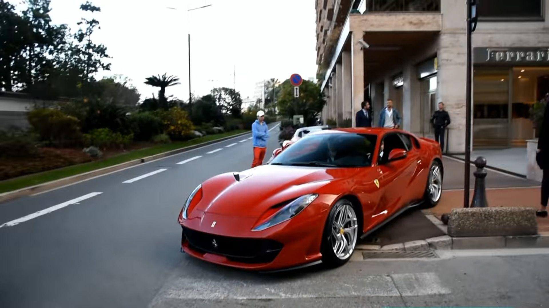 Vidéo – La première Ferrari Superfast est arrivée à Monaco
