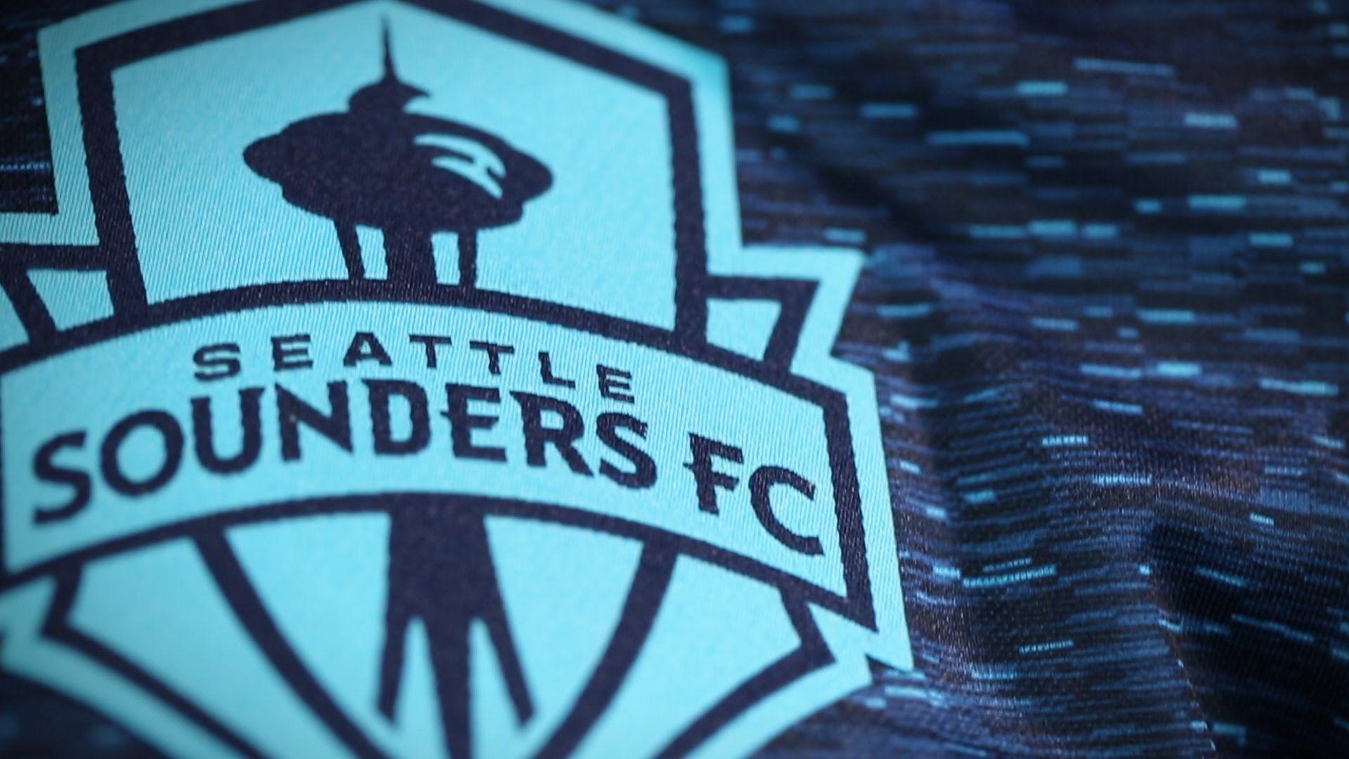 Seattle Sounders FC unveils two new kits for season