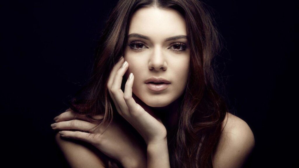Gorgeous 2K Kendall Jenner Wallpapers
