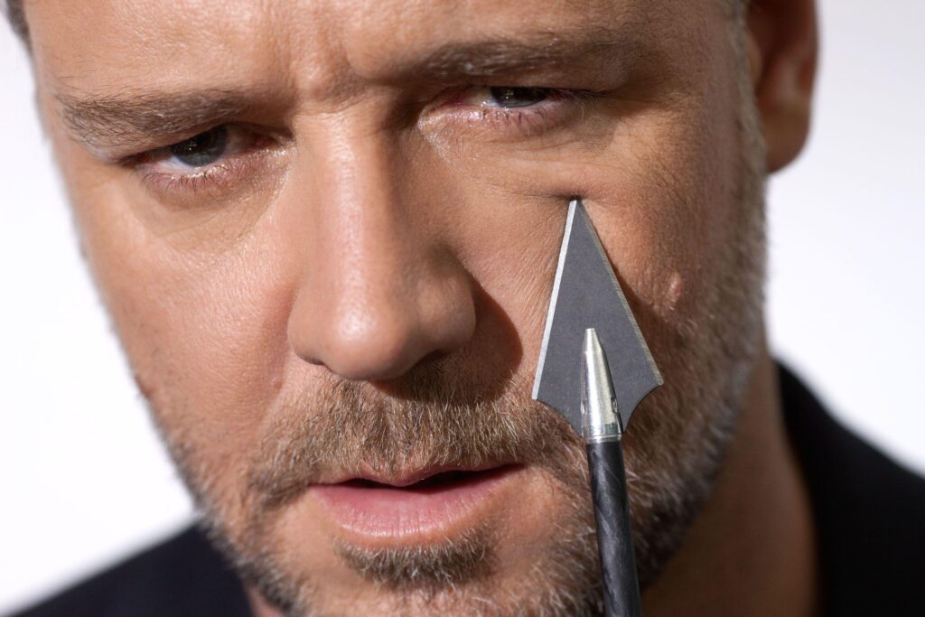 Awesome Russell Crowe Pictures