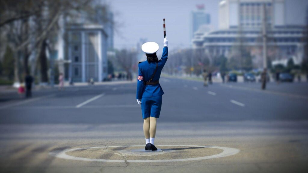 ScreenHeaven North Korea Pyongyang police desk 4K and mobile