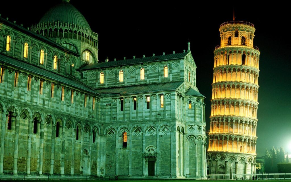 Leaning Tower Of Pisa 2K Wallpapers