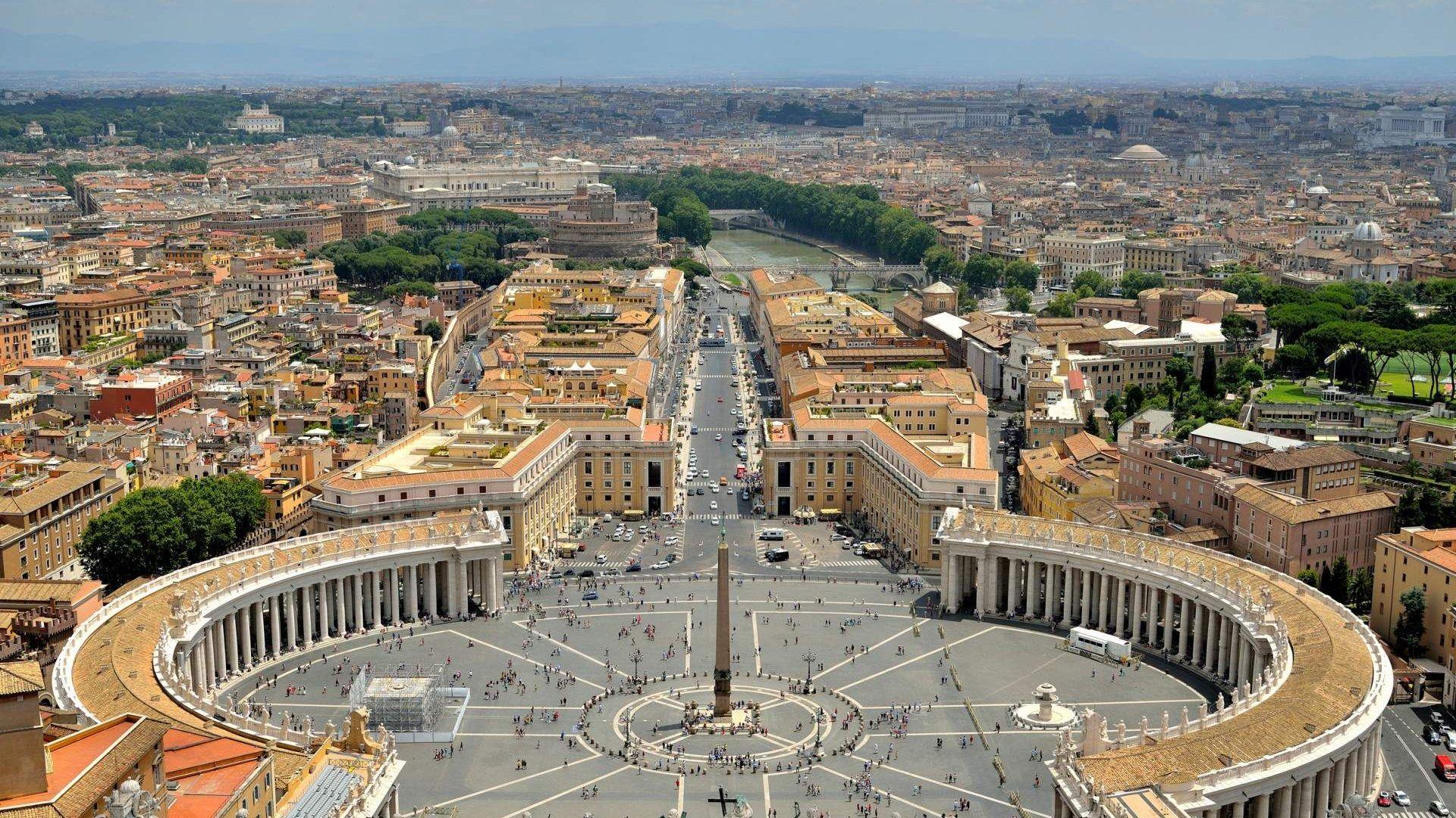 St Peter Square Vatican City Wallpapers For Desk 4K & Mobile