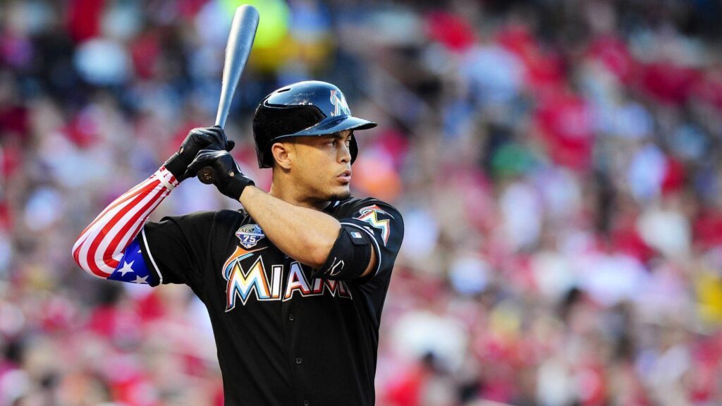 Giancarlo Stanton to test out protective face guard in Spring