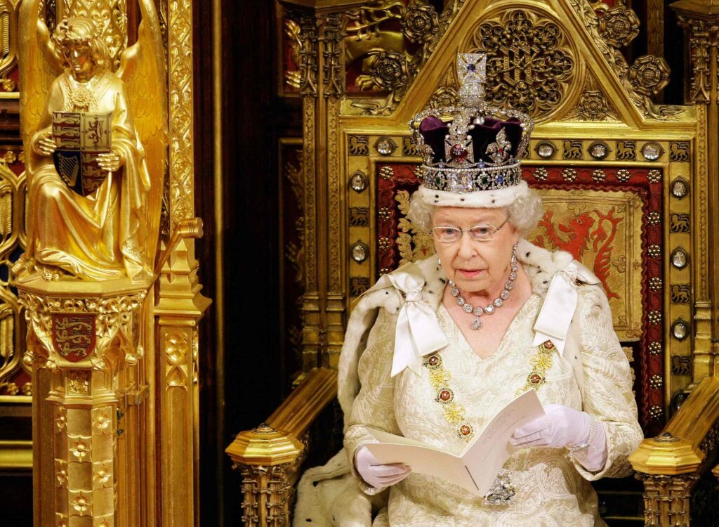 Queen Elizabeth II 2K Wallpapers