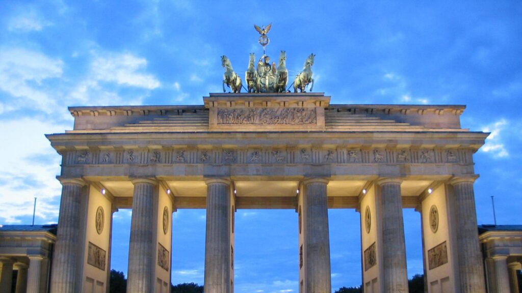 2K Wallpapers brandenburg gate historic monument berlin, Desktop