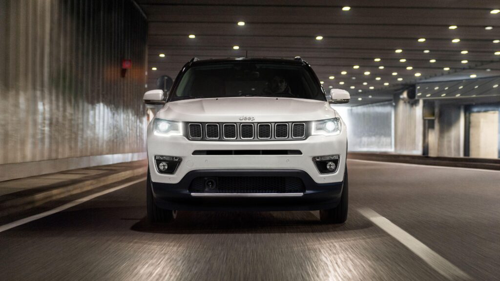 Jeep Compass Limited Wallpapers