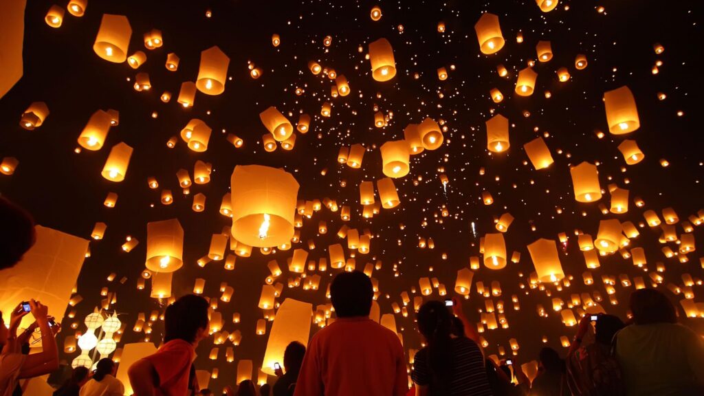 Thai Lantern Festivals Loi Krathong and Yi Peng