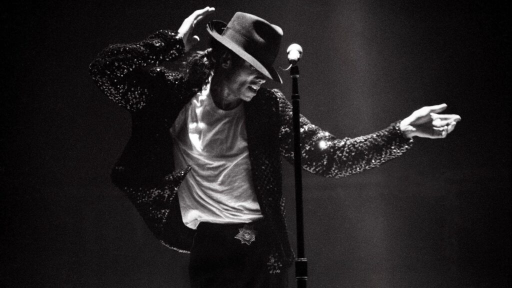 King of Pop Michael Jackson Wallpaper