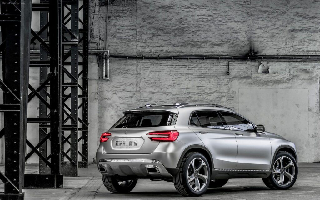 Silver Mercedes Benz GLA Concept 2K Wallpapers in HD