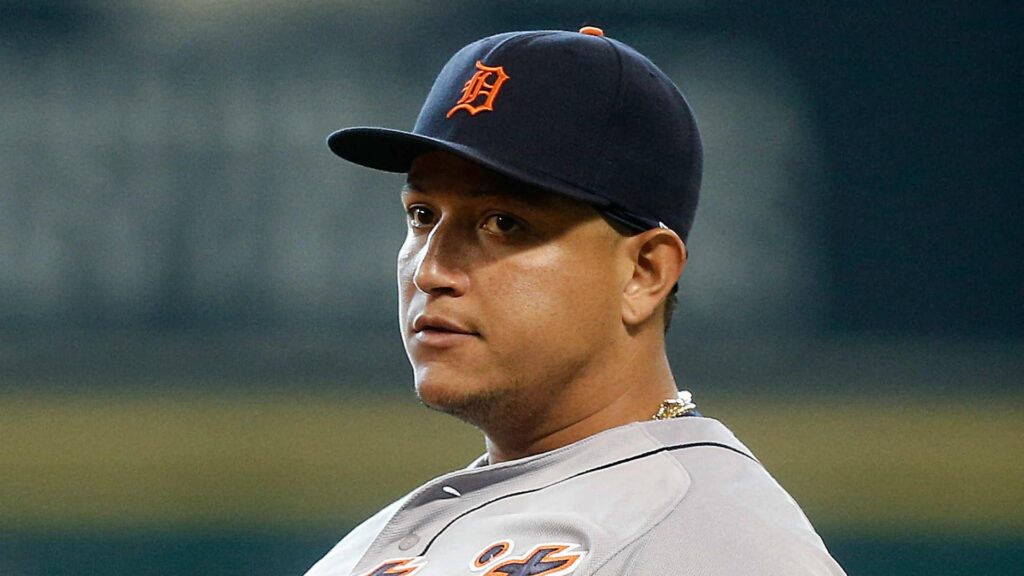 Tigers’ Miguel Cabrera won’t apologize for lucrative contract