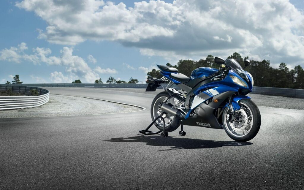 Yamaha R Wallpapers Hd