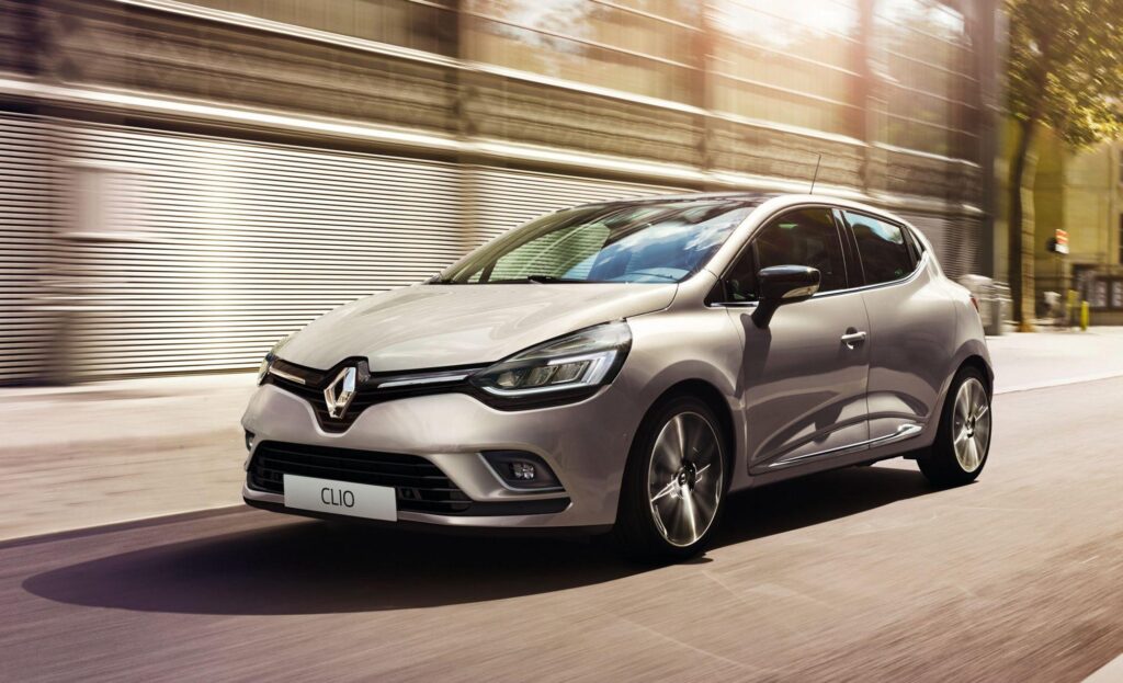RENAULT CLIO MOTION WALLPAPERS