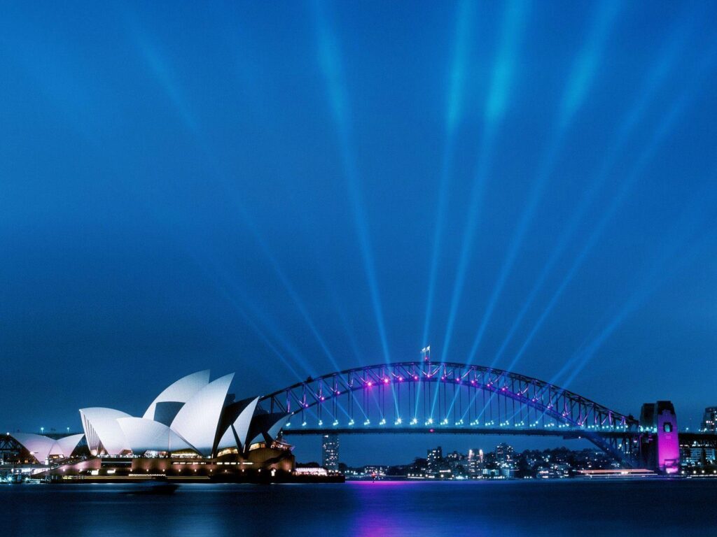 Sydney Opera House at Dusk Wallpapers