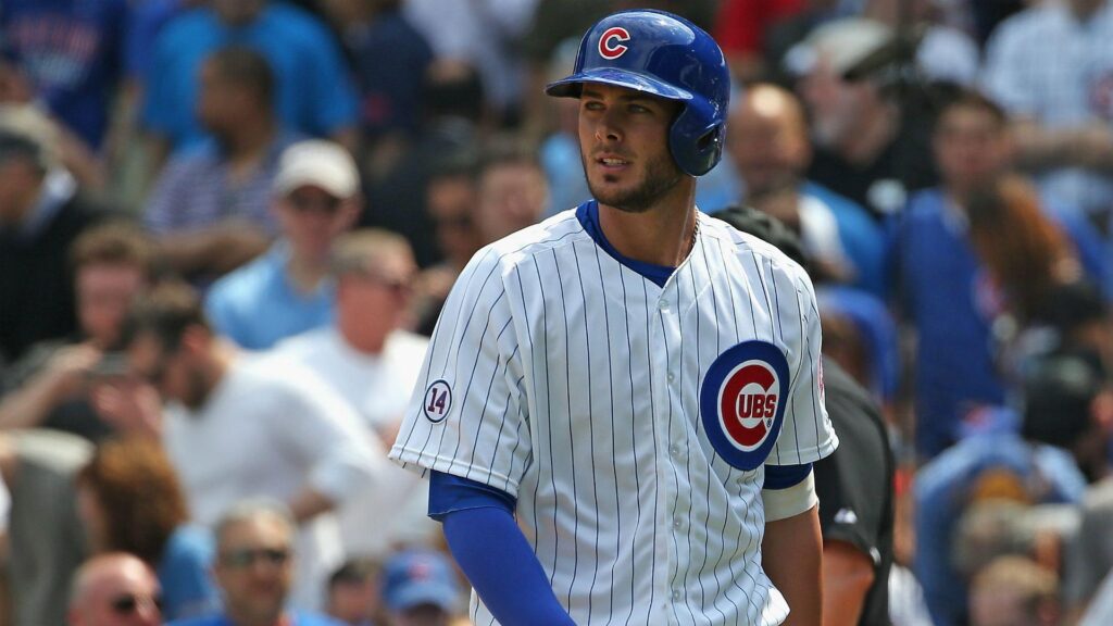 Cubs fan yells ‘You suck!’ at Kris Bryant after third strikeout