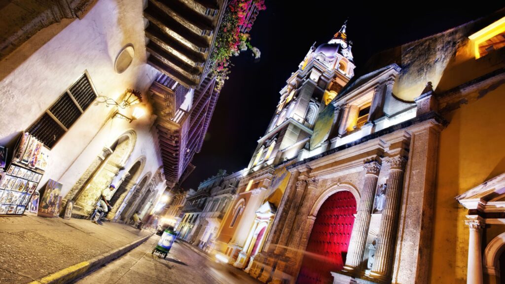 Wallpapers cartagena, colombia, night, street, architecture
