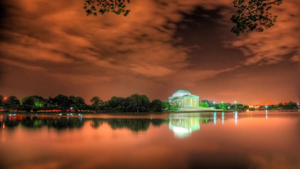 Thomas jefferson memorial p windows