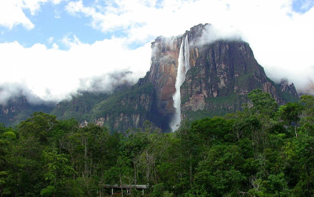 Mount Roraima Blurry Venezuela wallpapers