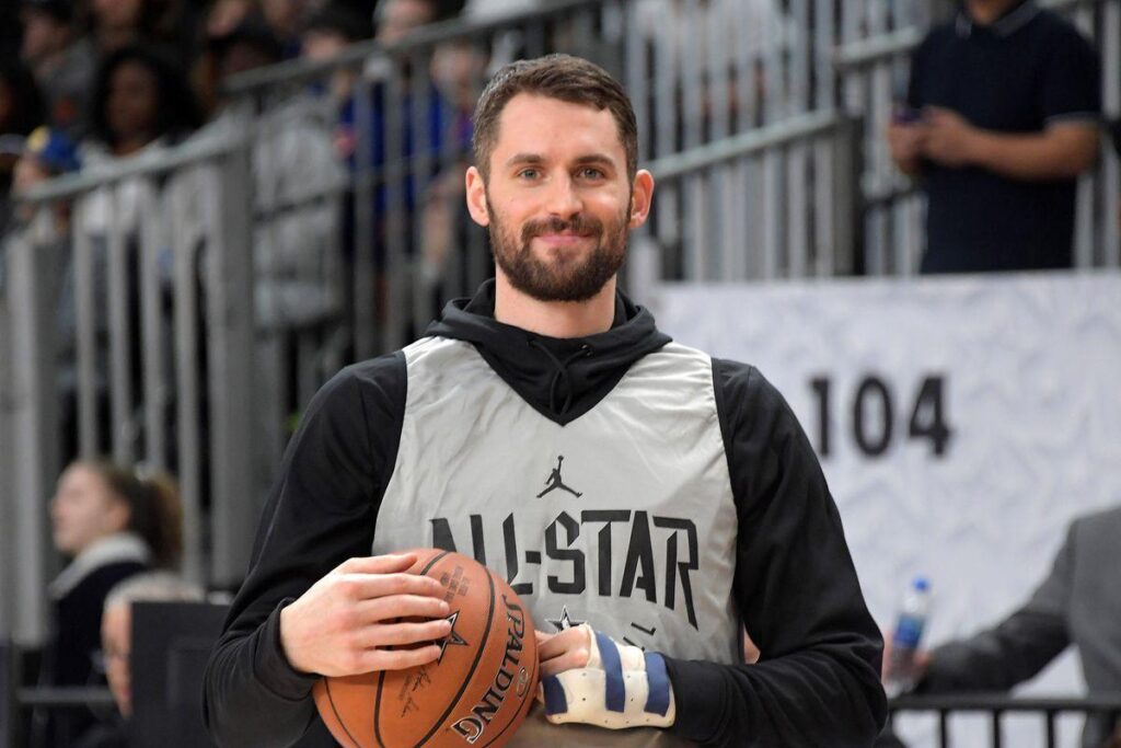 Kevin Love opens up about mental health, including his own panic