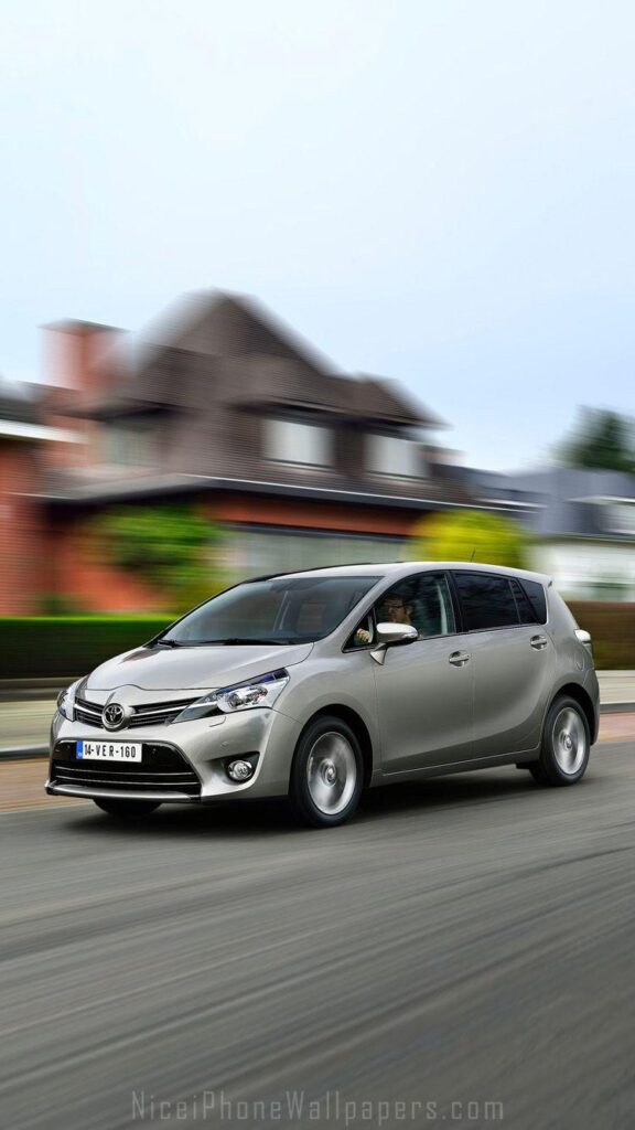 Toyota Verso iPhone | plus wallpapers