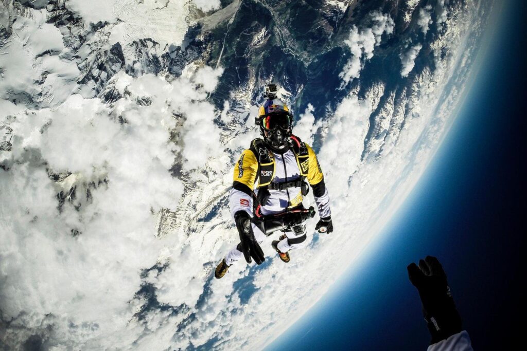 ,m Mont Blanc skydive *video*