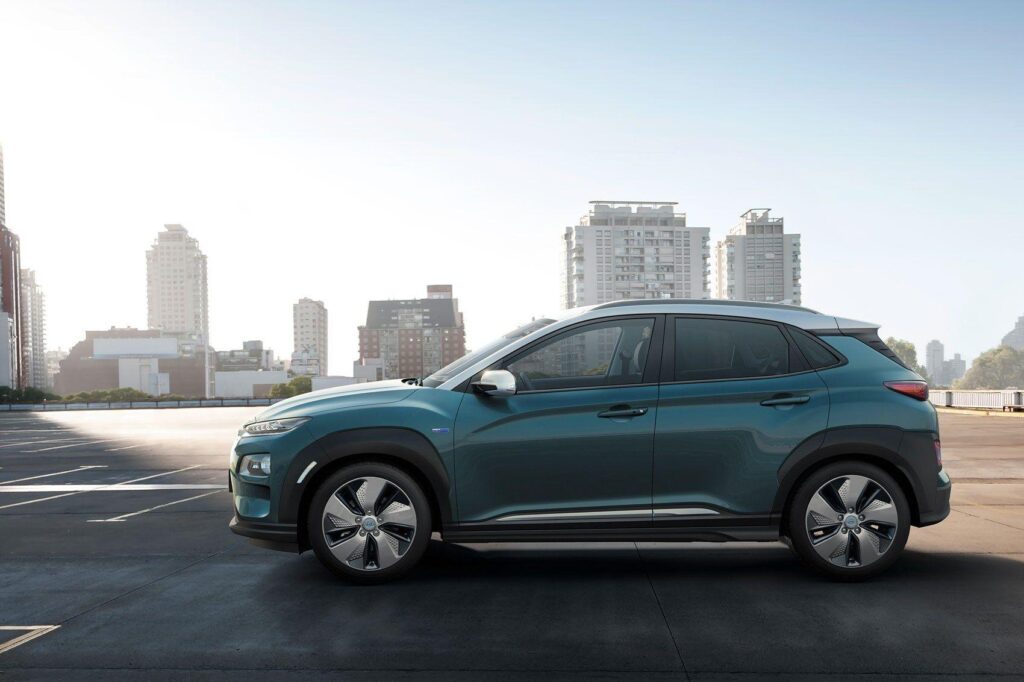 New Hyundai Kona SUV specs, pics and details on Electric model by
